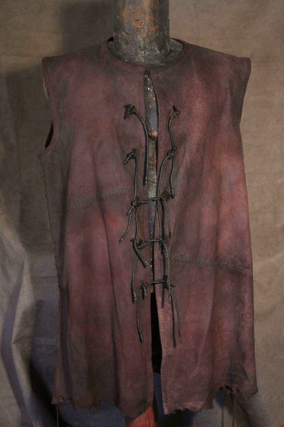 Aragorn strider costume (Lord of the Rings)