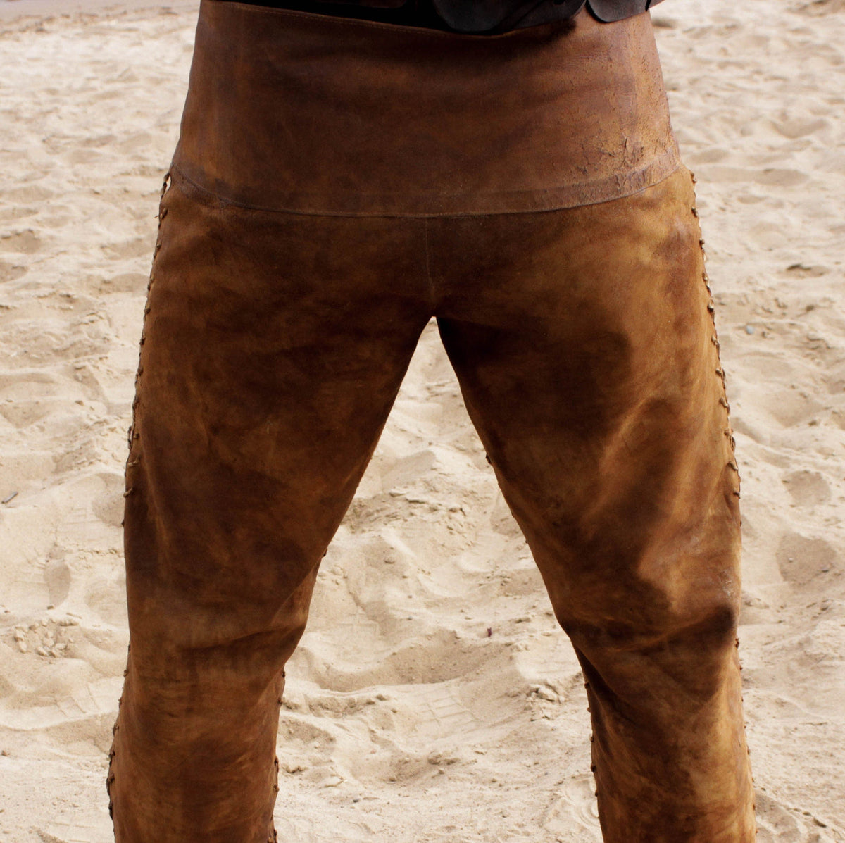 Viking leather pants (Vikings)