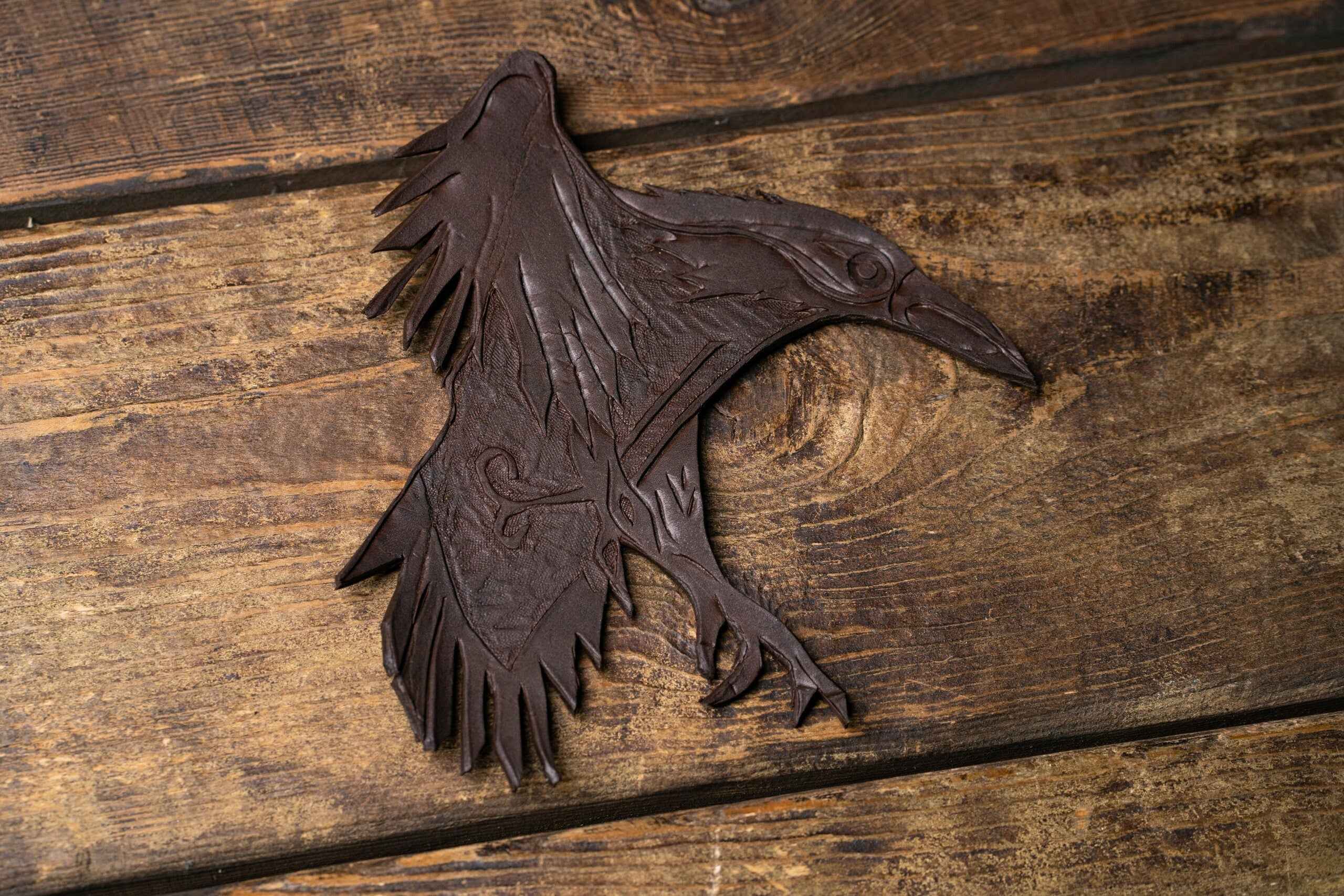 Ragnar Raven, Bird Of Prey